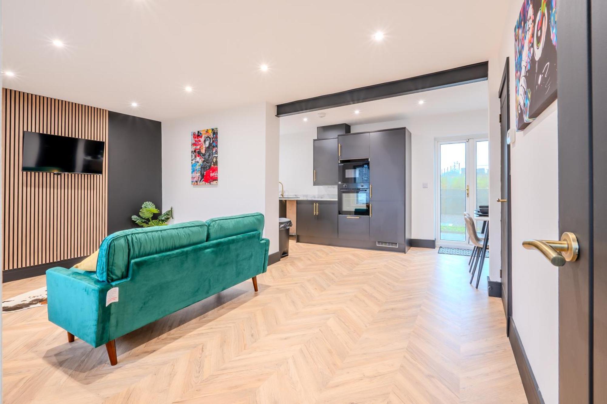 Modern 3br - Private Parking - Tv In Every Bedroom Holiday home